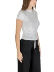"Guess T-Shirt im Sale | Guess - Guess T-Shirt Donna online kaufen"|Planet-Deluxe