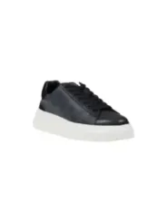 "Guess Sneaker im Sale | Guess - Guess Sneakers Uomo online kaufen"|Planet-Deluxe