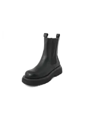 Schwarze Lederstiefelette mit dicker Sohle