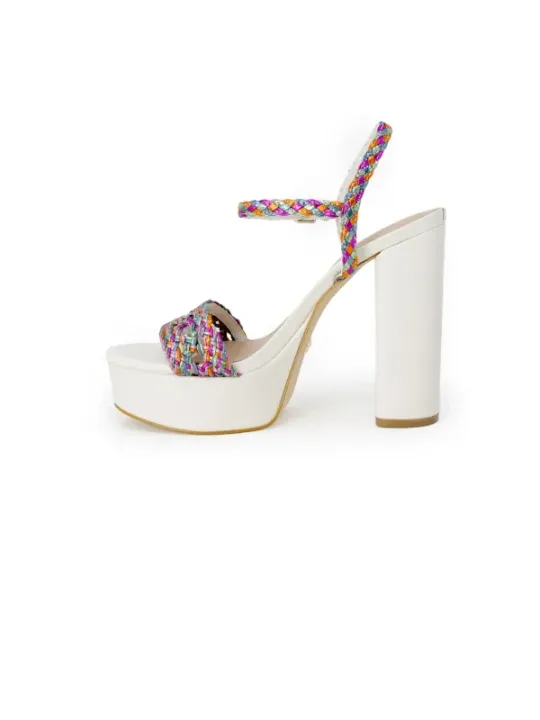 "Guess Sandalen im Sale | Guess - Guess Sandali Donna online kaufen"|Planet-Deluxe