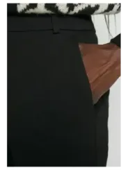 "Pinko Hosen im Sale | Pinko Damenhose 487243 - Elegante Herbst/Winter-Hose in Schwarz mit Reißverschluss und Knopf online kaufen"|Planet-Deluxe