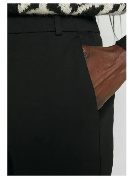 "Pinko Hosen im Sale | Pinko Damenhose 487243 - Elegante Herbst/Winter-Hose in Schwarz mit Reißverschluss und Knopf online kaufen"|Planet-Deluxe