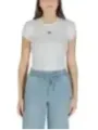 "Calvin Klein Jeans T-Shirt im Sale | Calvin Klein Jeans - Calvin Klein Jeans T-Shirt Donna online kaufen"|Planet-Deluxe