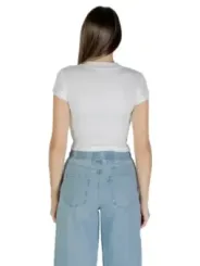 "Calvin Klein Jeans T-Shirt im Sale | Calvin Klein Jeans - Calvin Klein Jeans T-Shirt Donna online kaufen"|Planet-Deluxe