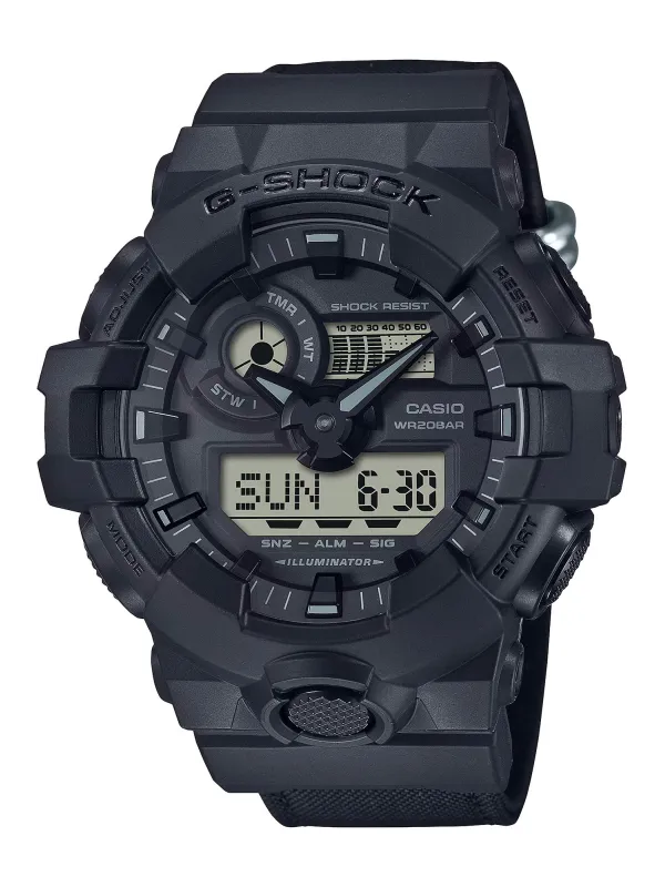 Schwarze digitale Casio Herrenuhr