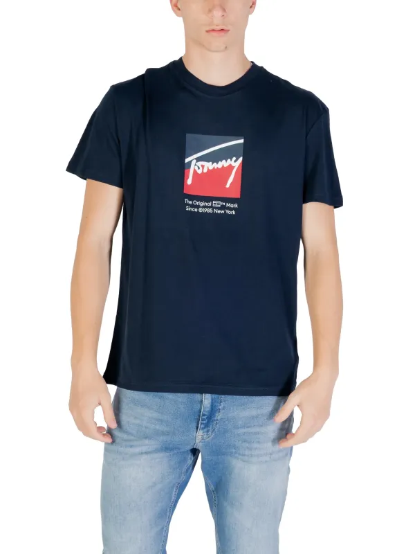 "Tommy Hilfiger Jeans T-Shirts im Sale | Tommy Hilfiger Herren Bio Baumwolle Druck TShirt Blau online kaufen"|Planet-Deluxe "Tommy Hilfiger Jeans T-Shirts im Sale | Tommy Hilfiger Herren Bio Baumwolle Druck TShirt Blau online kaufen"|Planet-Deluxe
