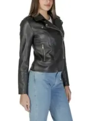"Only Blazer im Sale | Schwarzer Damenblazer V-Ausschnitt Polyester online kaufen"|Planet-Deluxe