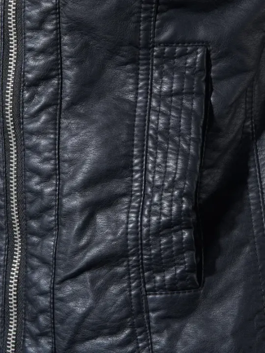 Schwarze Lederjacke mit Reißverschluss
