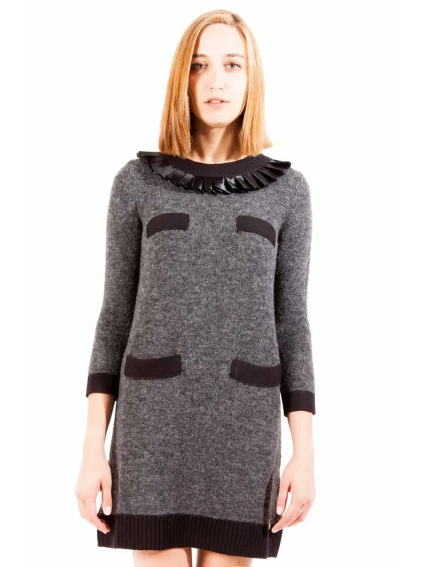 "Love Moschino Kleider im Sale | Love Moschino W-S-6R2-00-X-0772_GRIGIO_4250 online kaufen"|Planet-Deluxe "Love Moschino Kleider im Sale | Love Moschino W-S-6R2-00-X-0772_GRIGIO_4250 online kaufen"|Planet-Deluxe