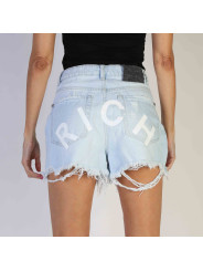 Leichte Jeansshorts mit Fransen und Patch