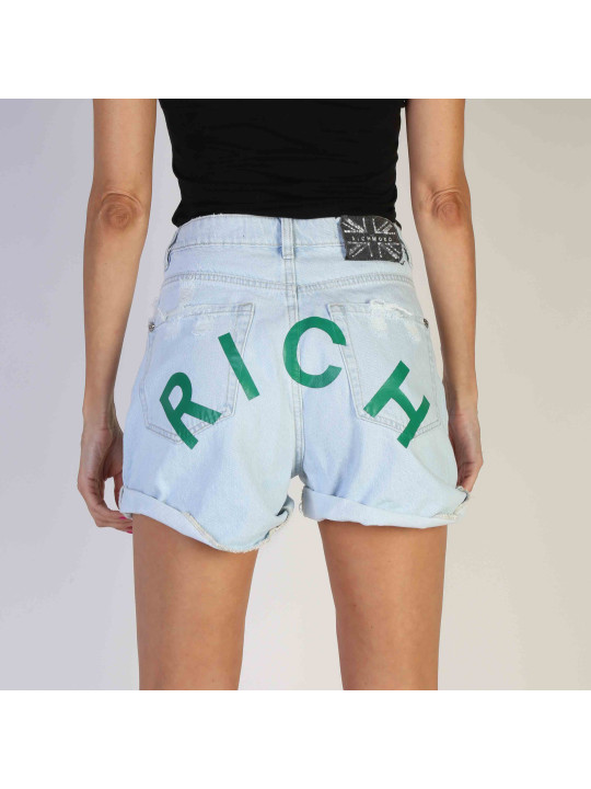 Helle Denim Shorts mit Grünaufschrift