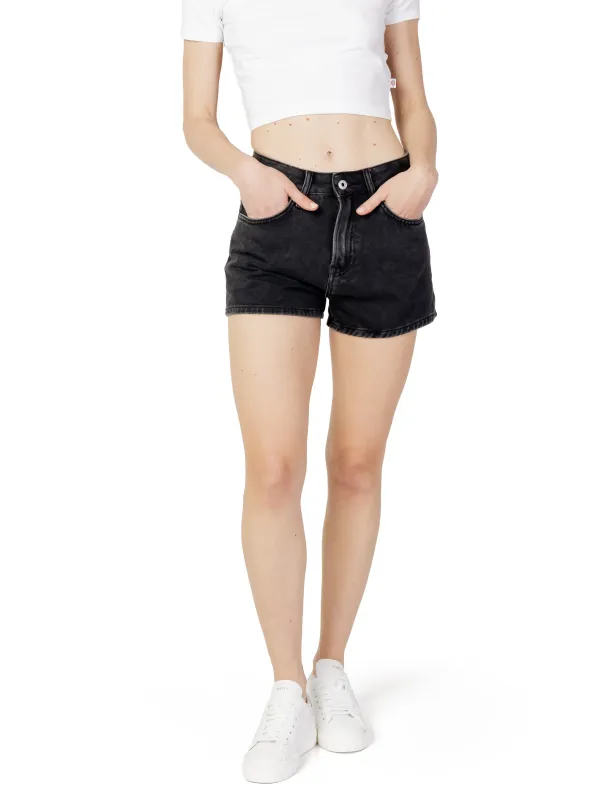 Schwarze Denim-Shorts mit hoher Taille Schwarze Denim-Shorts mit hoher Taille