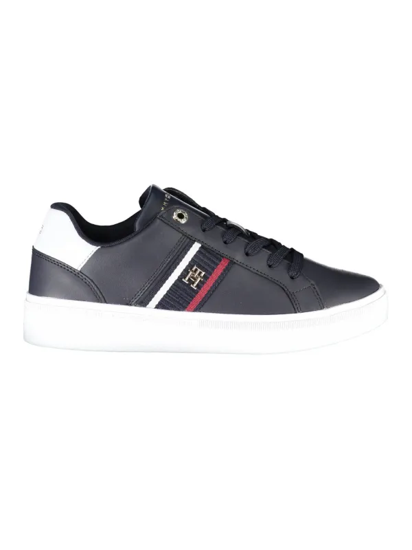 "Tommy Hilfiger Sneakers FW0FW07379 in Blau - Stilvoll & Bequem" "Tommy Hilfiger Sneakers FW0FW07379 in Blau - Stilvoll & Bequem"