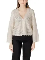 Beige gehäkelte Damen-Strickjacke kurz