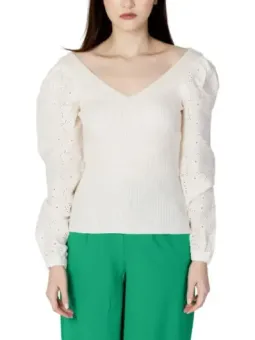 Off-weißes Strickoberteil mit Puffärmeln