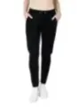 Schwarze Damen Softshellhose schlank geschnitten