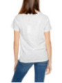 T-Shirt Guess - Guess T-Shirt Donna 70,00 €  | Planet-Deluxe