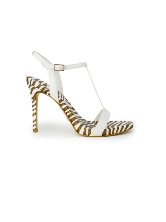 Goldfarbene Guess Sandalen mit Riemchen