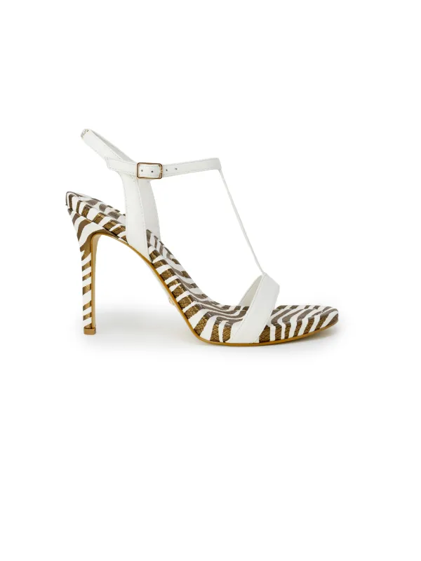 Goldfarbene Guess Sandalen mit Riemchen Goldfarbene Guess Sandalen mit Riemchen