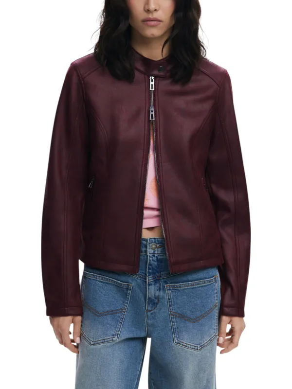 "Desigual Blazer im Sale | Desigual Damenkostümjacke in Bordeaux - Herbst/Winter Kollektion mit Reißverschluss und Vordertaschen (Artikelcode: 25WWEW43) online kaufen"|Planet-Deluxe