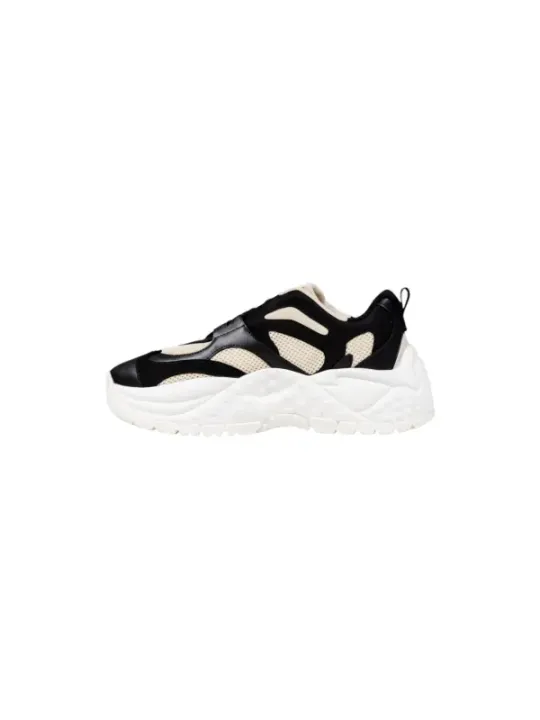 "Armani Exchange Sneakers im Sale | Armani Exchange Damen-Sneakers - Stilvolle Herbst/Winter Sneaker in Schwarz mit Schnürverschluss und Gummisohle  online kaufen"|Planet-Deluxe
