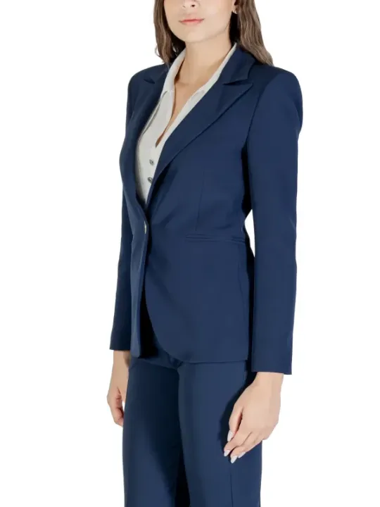 "Rinascimento Blazer im Sale | Rinascimento Damen Kostümjacke - Elegante Blaue Herbst/Winter Blazer mit Knopfverschluss - Artikelcode: CFC0125439003 online kaufen"|Planet-Deluxe