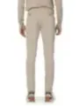 Khaki-Hosen mit weißem Logo