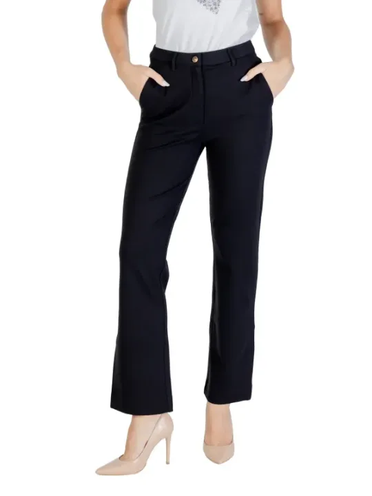 "Guess Hosen im Sale | Guess Damenhose Pantaloni online kaufen"|Planet-Deluxe