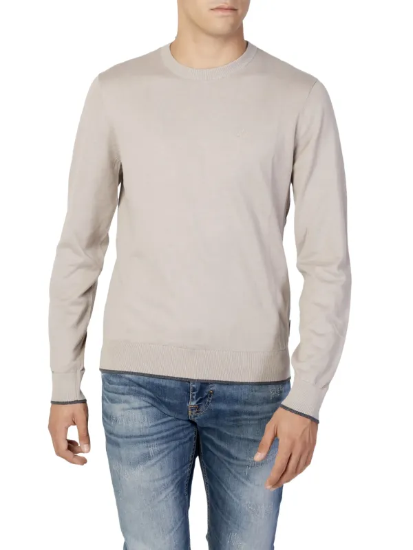 Wollpullover mit Taschen und Kragen Wollpullover mit Taschen und Kragen
