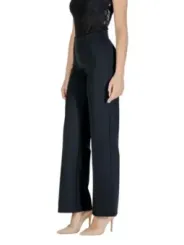 "Guess Active Hosen im Sale | Guess Active - Guess Active Pantaloni Donna online kaufen"|Planet-Deluxe
