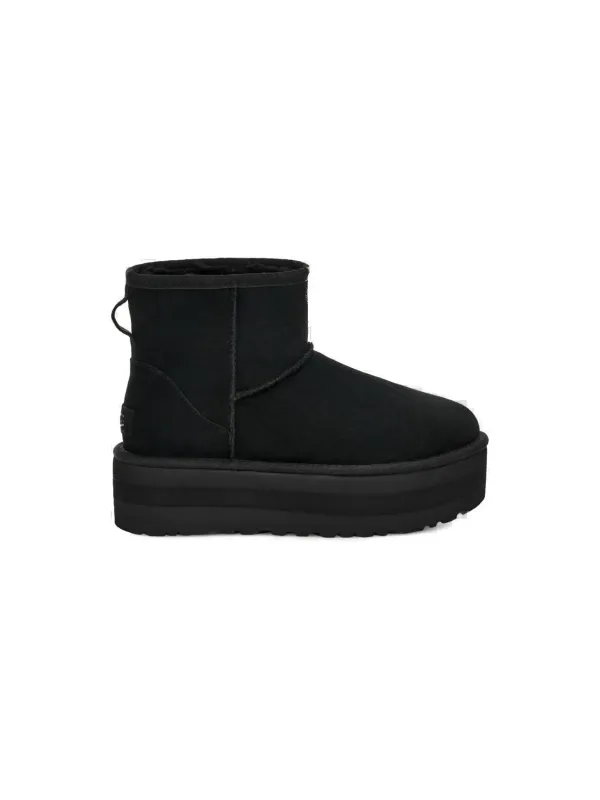 "UGG Stiefel im Sale | Ugg Damen Herbst Winter Wildleder Stiefeletten Schwarz online kaufen"|Planet-Deluxe "UGG Stiefel im Sale | Ugg Damen Herbst Winter Wildleder Stiefeletten Schwarz online kaufen"|Planet-Deluxe