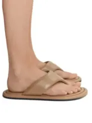 "Mango Flip Flops im Sale | Mango Damen Leder Zehentrenner in Beige – Einfarbig, Perfekt für Frühling/Sommer online kaufen"|Planet-Deluxe