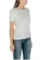 "Only T-Shirts im Sale | Only Damen TShirt Weiss Kurzarm Rundhals Herbst Winter 100Prozent Baumwolle online kaufen"|Planet-Deluxe