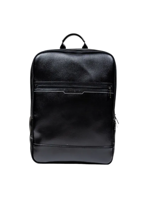 "Armani Exchange Einzelstücke & Seltenheiten im Sale | Armani Exchange Herrenrucksack - Stilvoller und Funktionaler Rucksack für Herbst/Winter in Schwarz, 100% Polyester, 31x42x14 cm online kaufen"|Planet-Deluxe