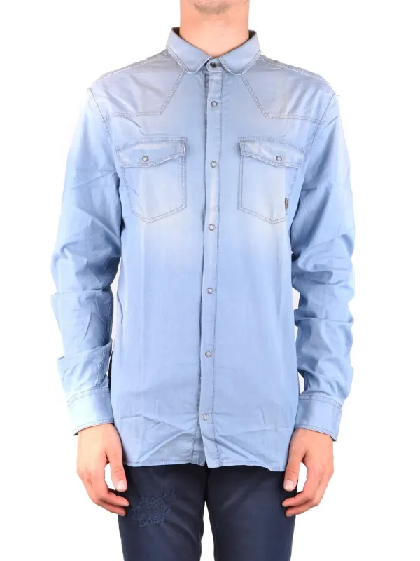 "Pierre Balmain Hemden im Sale | Pierre Balmain Herrenhemd – Azurblaues Baumwollhemd mit Klassischem Kragen und Vordertaschen für Frühling/Sommer online kaufen"|Planet-Deluxe "Pierre Balmain Hemden im Sale | Pierre Balmain Herrenhemd – Azurblaues Baumwollhemd mit Klassischem Kragen und Vordertaschen für Frühling/Sommer online kaufen"|Planet-Deluxe