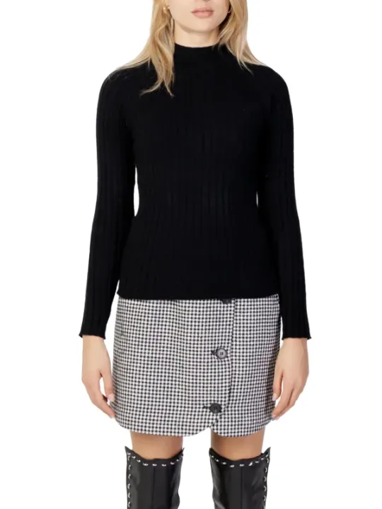 Schwarzer Wollpullover mit Rollkragen