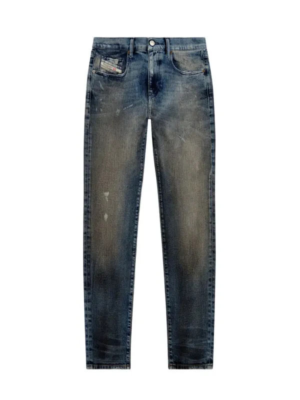 "Diesel Jeans im Sale | Diesel Herren Jeans Blau Abgenutzter Look Fruehling Sommer Kollektion online kaufen"|Planet-Deluxe "Diesel Jeans im Sale | Diesel Herren Jeans Blau Abgenutzter Look Fruehling Sommer Kollektion online kaufen"|Planet-Deluxe