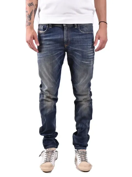 "Diesel Jeans im Sale | Diesel Herren Jeans Blau Abgenutzter Look Fruehling Sommer Kollektion online kaufen"|Planet-Deluxe