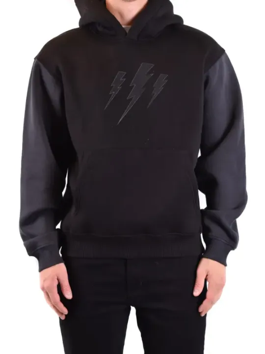 "Neil Barrett Sweatshirts im Sale | Neil Barrett Herren Fleece Hoodie Schwarz Herbst Winter online kaufen"|Planet-Deluxe