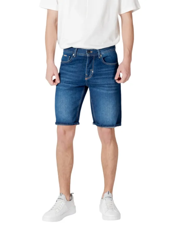Helle blaue Herren Denim-Shorts Helle blaue Herren Denim-Shorts