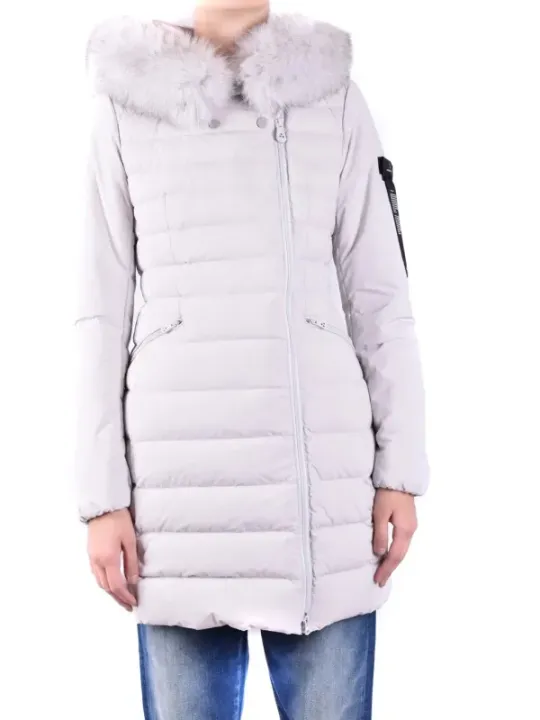 "Peuterey Jacken im Sale | Peuterey Damenjacke Herbst/Winter – Weiße Kapuzenjacke mit Reißverschluss und Vordertaschen aus 100% Polyester, Maschinenwas online kaufen"|Planet-Deluxe