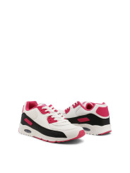 Weiße Sneaker mit pinken Akzenten