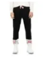 Schwarze Jogginghose mit rotem Logo
