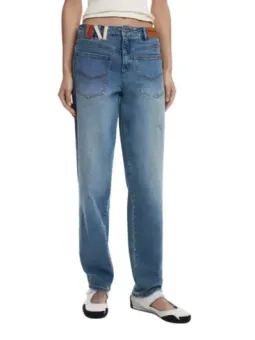 "Stilvolle Desigual Damen Jeans - Einzigartig & Bequem"