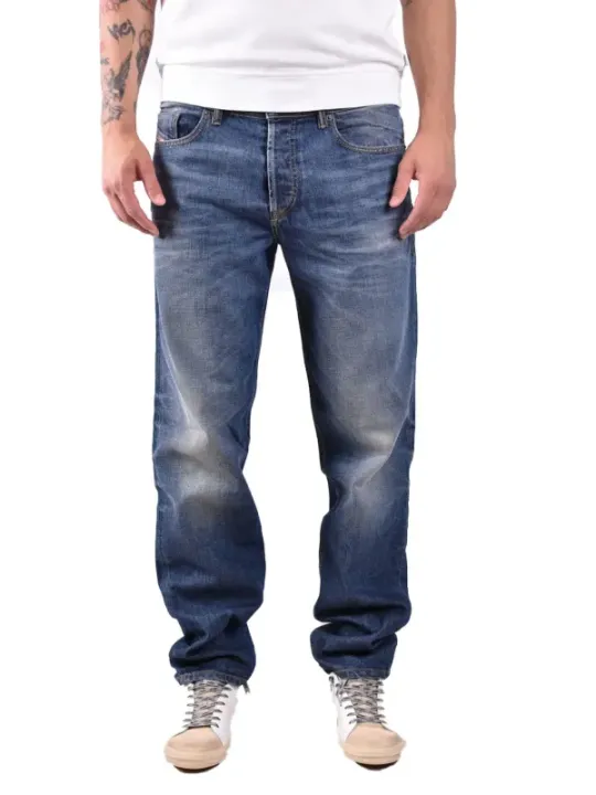 "Diesel Jeans im Sale | Diesel Herrenjeans Blau Frühling Sommer Vintage-Look online kaufen"|Planet-Deluxe