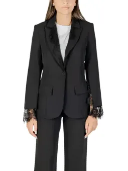 "Eleganter Rinascimento Damenblazer - Stilvoll & Zeitlos"