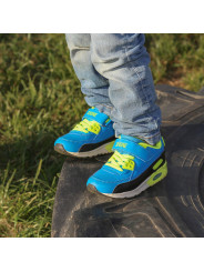 Royalblaue und gelbe Kindersneakers