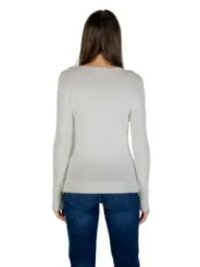 Guess Damenpullover 490691 – Stilvoll & Bequem