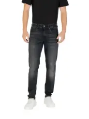 "Tommy Hilfiger Classic Herrenjeans – Stilvoll & Zeitlos"