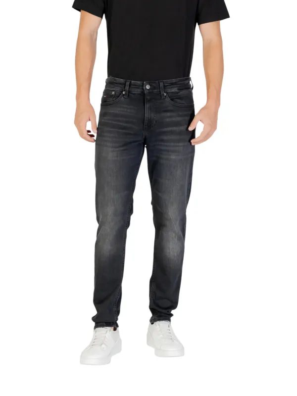"Tommy Hilfiger Classic Herrenjeans – Stilvoll & Zeitlos" "Tommy Hilfiger Classic Herrenjeans – Stilvoll & Zeitlos"